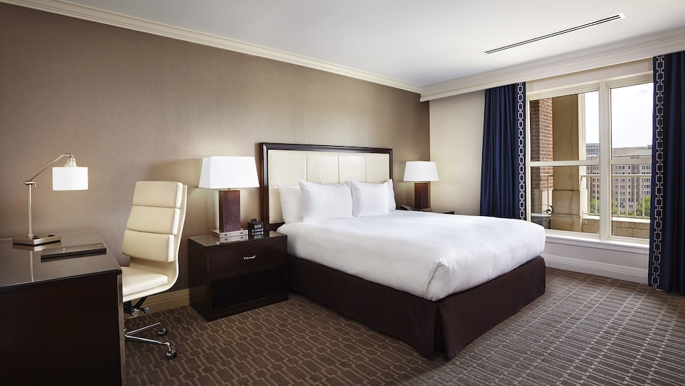 Hilton Alexandria Old Town - photo 9
