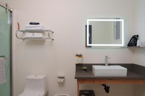 The Inn at 515 15th - photo 19