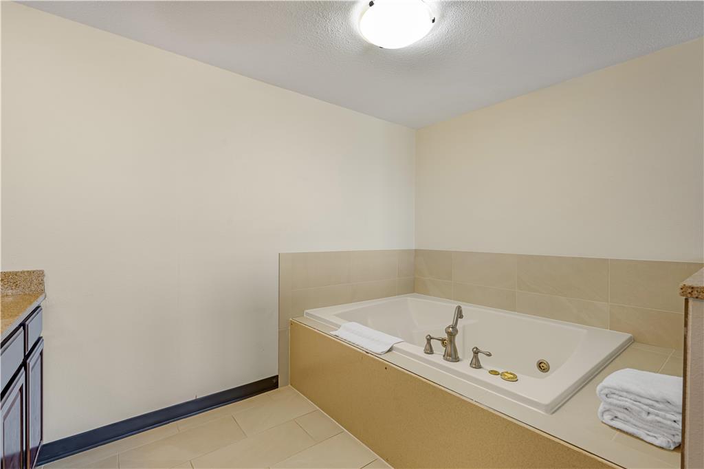 Best Western Plus York Hotel & Conference Center - photo 13