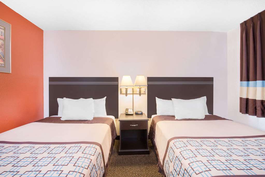 Americas Best Value Inn Hobbs - photo 14