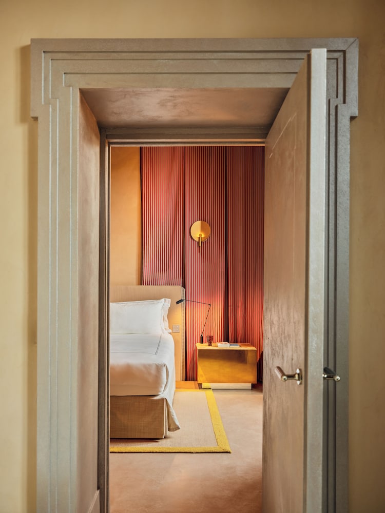 Experimental Roma - carbon neutral hotel in Rome