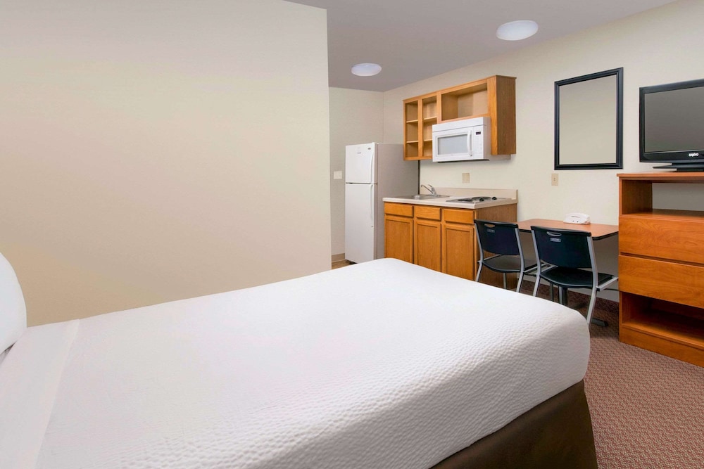 WoodSpring Suites Omaha Bellevue an Extended Stay Hotel - photo 7