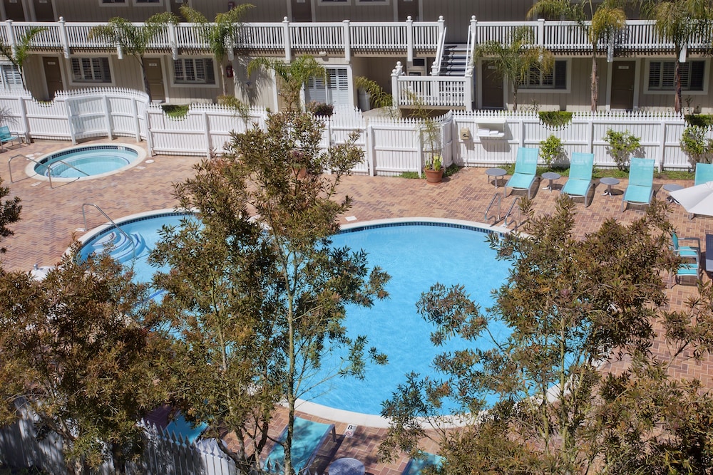 Inn At Morro Bay - photo 9