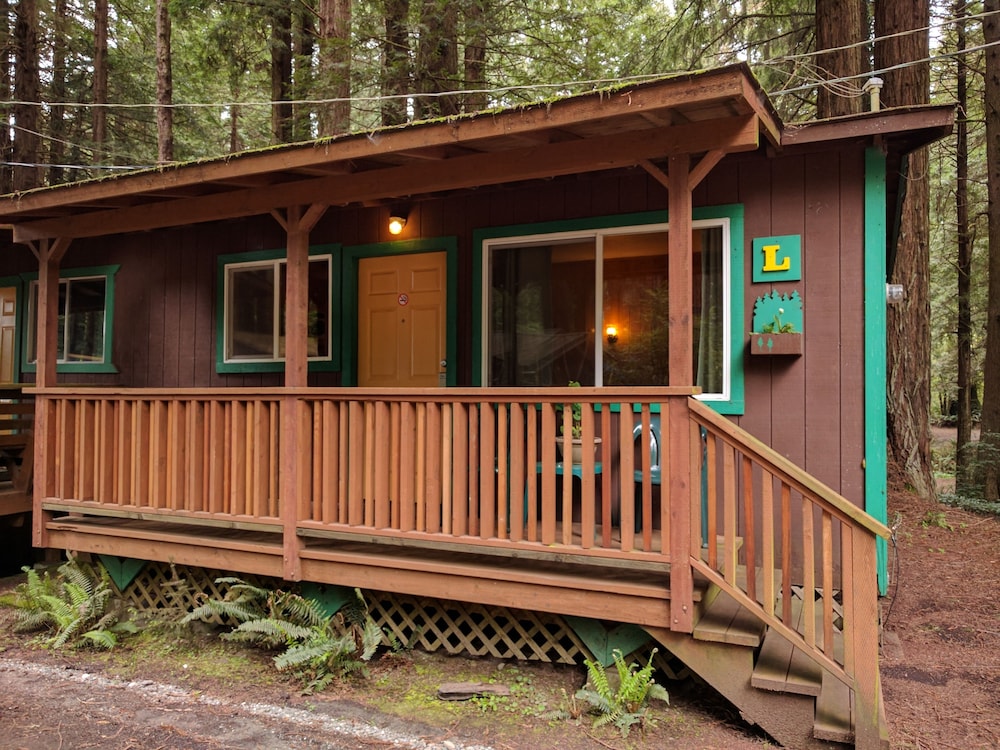 Emerald Forest Cabins - photo 30