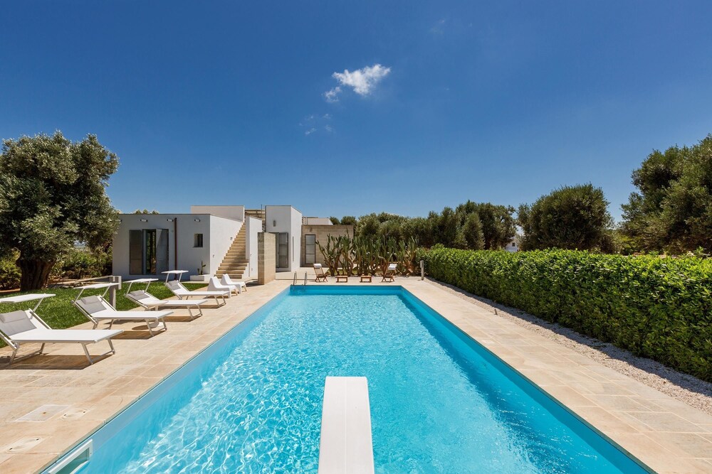 Paradise Villa Torre Guaceto — 4-Star Luxury Hotel in Carovigno, Italy