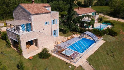 Julijud heated pool jacuzzi DOME and sauna