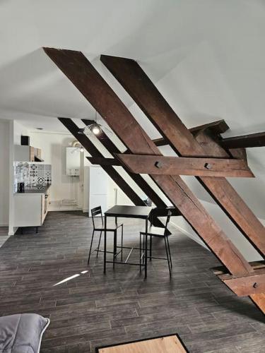 Charmant F2 Entierement Renove — hotel in Balan