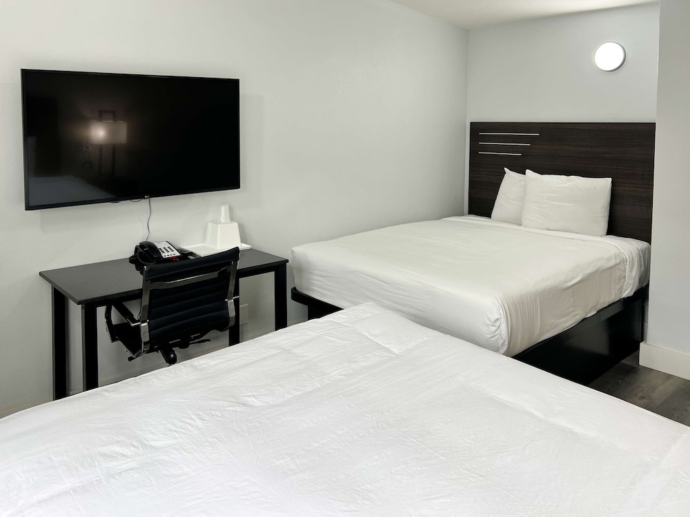 Motel 6 Santa Cruz CA - photo 5