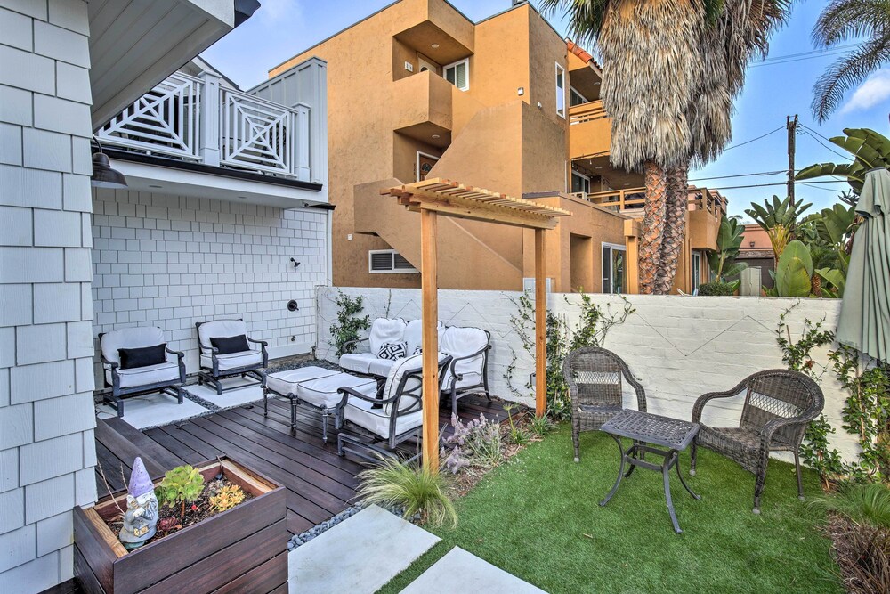 San Diego Home Walk to Sail Bay and Mission Beach — 4-Star Luxury Hotel in San Diego, United States