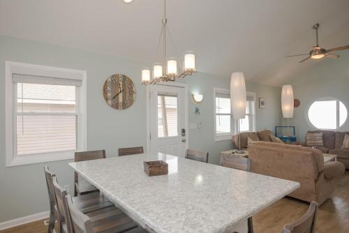 Another Beach Experience by Oak Island Accommodations - photo 9