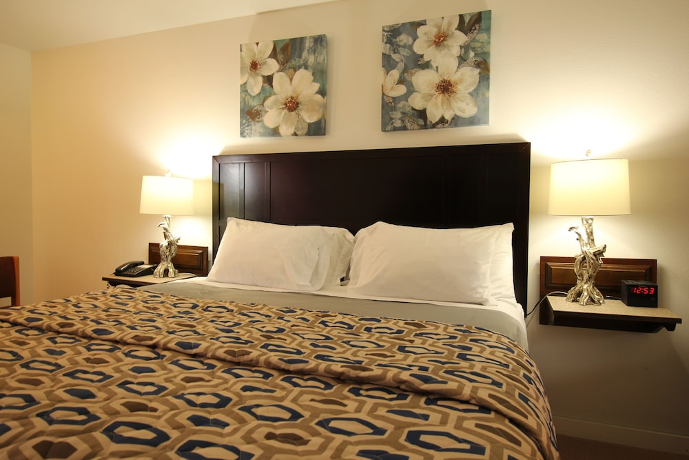Mariner's Cove Inn - photo 7