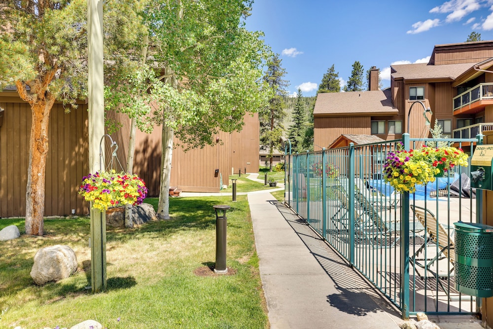 Keystone Condo on Shuttle Line 1 Mi to Resort - photo 15