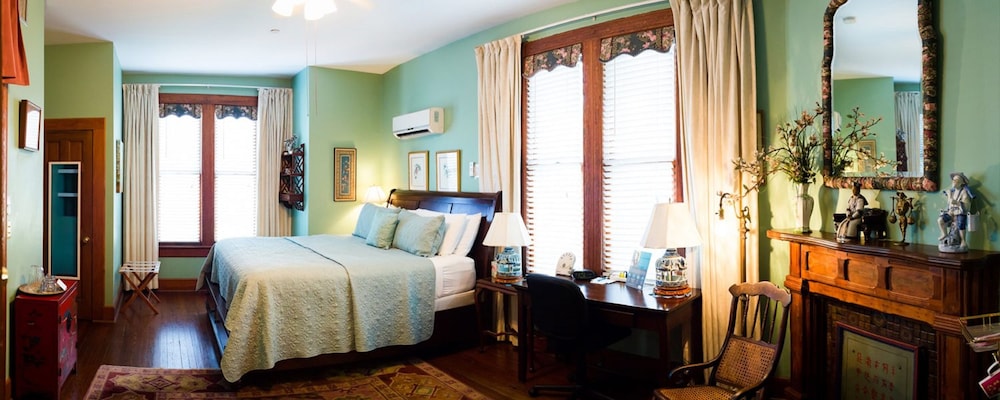 Sweetwater Branch Inn - photo 17