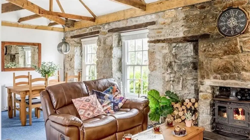 Boatsman's Cottage sleeps 4 Garage Mousehole — 4-Star Luxury Hotel in Penzance, United Kingdom