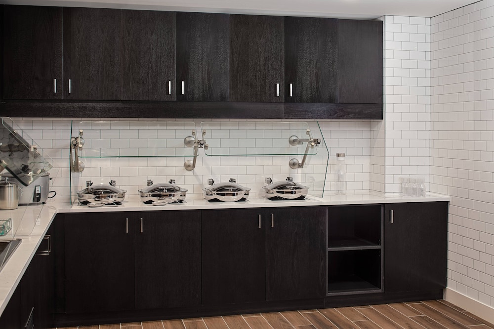 Residence Inn by Marriott Detroit Farmington Hills - photo 17