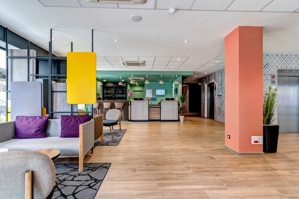 B&B Hotel Paris Ivry Quai De Seine — Ivry-Sur-Seine — photo 3