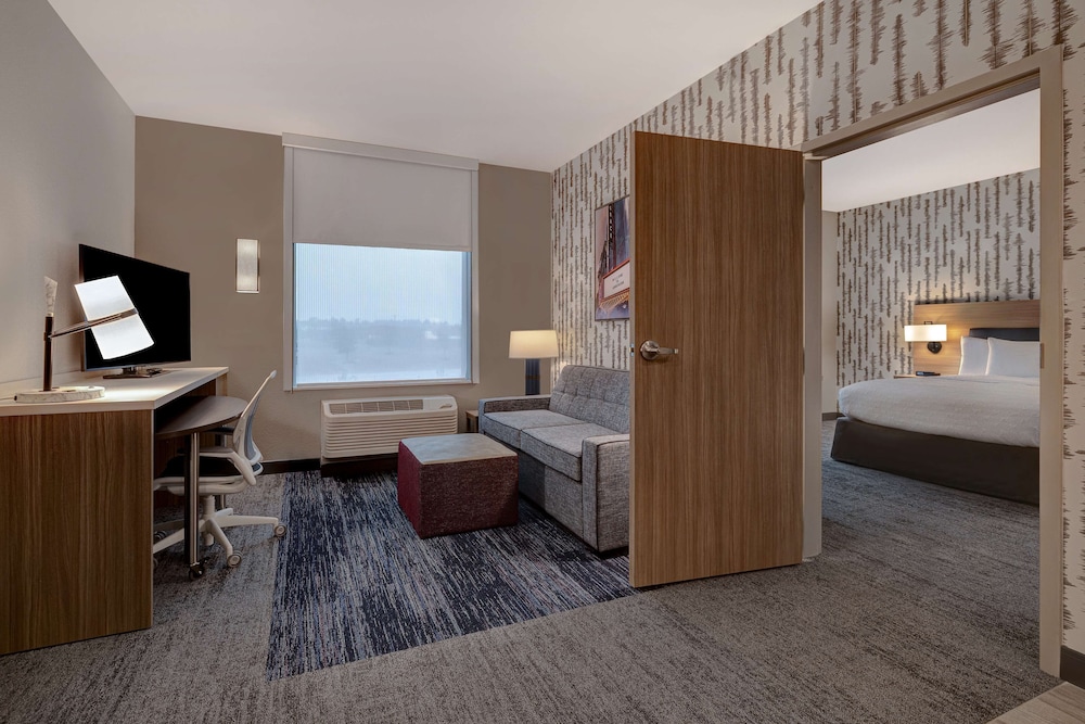 Home2 Suites by Hilton Anderson Downtown - photo 10