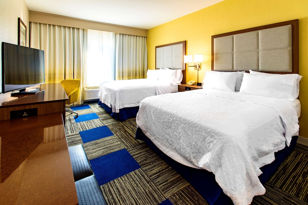 Hampton Inn Lockport Buffalo - photo 13