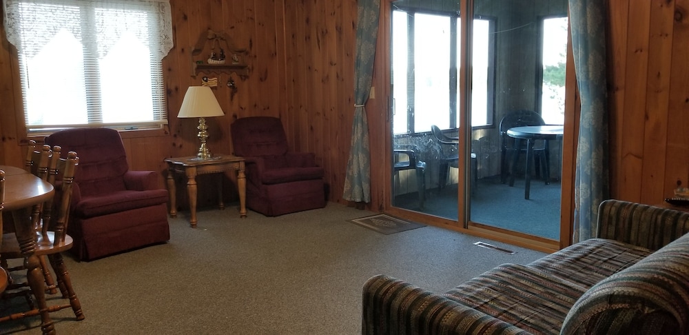 Evergreen Bay Resort - photo 17