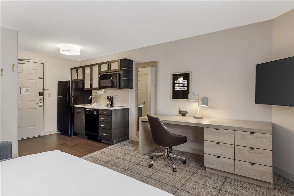 Sonesta Simply Suites Boston Burlington - photo 26