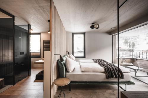 Avita Loft by Avita Suites To Relax — 4-Star Luxury Hotel in Santa Cristina Valgardena, Italy