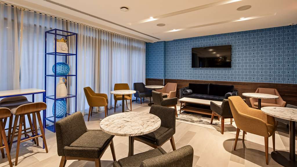 Best Western Premier Empire State Hotel - photo 25