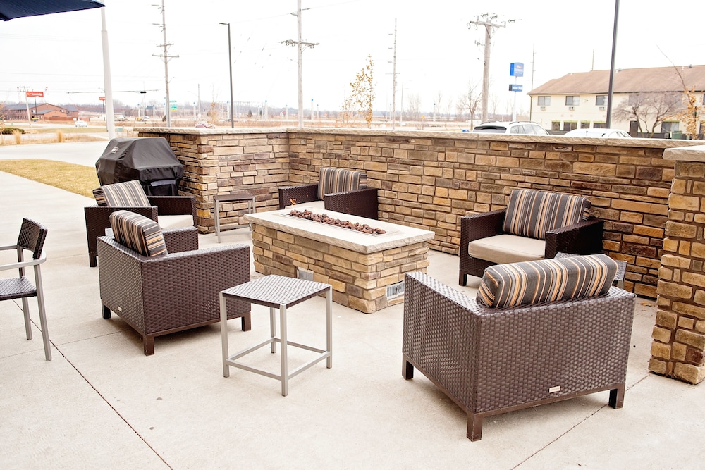 TownePlace Suites by Marriott Ames - photo 73