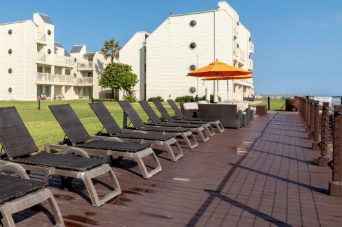 Luxury 5BR Family Condo in Beachfront Resort with Private Pool in South Padre Island, United States