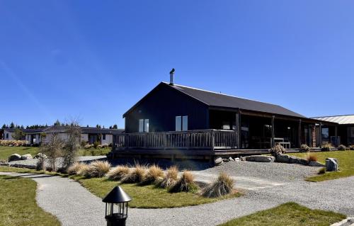 Hazel's House Lake Tekapo — 4-Star Luxury Hotel in Lake Tekapo, New Zealand