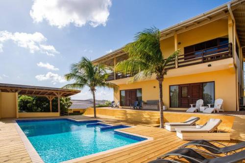 Villa Sandemarie Curaçao — 4-Star Luxury Hotel in Willemstad, CURAÇAO