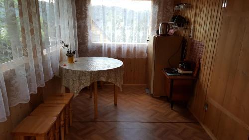 Usad'ba u Diadi Vani — hotel in Iogach