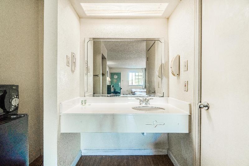 Executive Inn Port Lavaca by OYO - photo 85