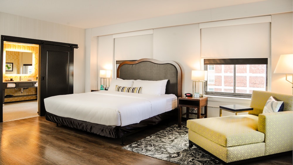 Hotel Indigo Kansas City Downtown by IHG - photo 6