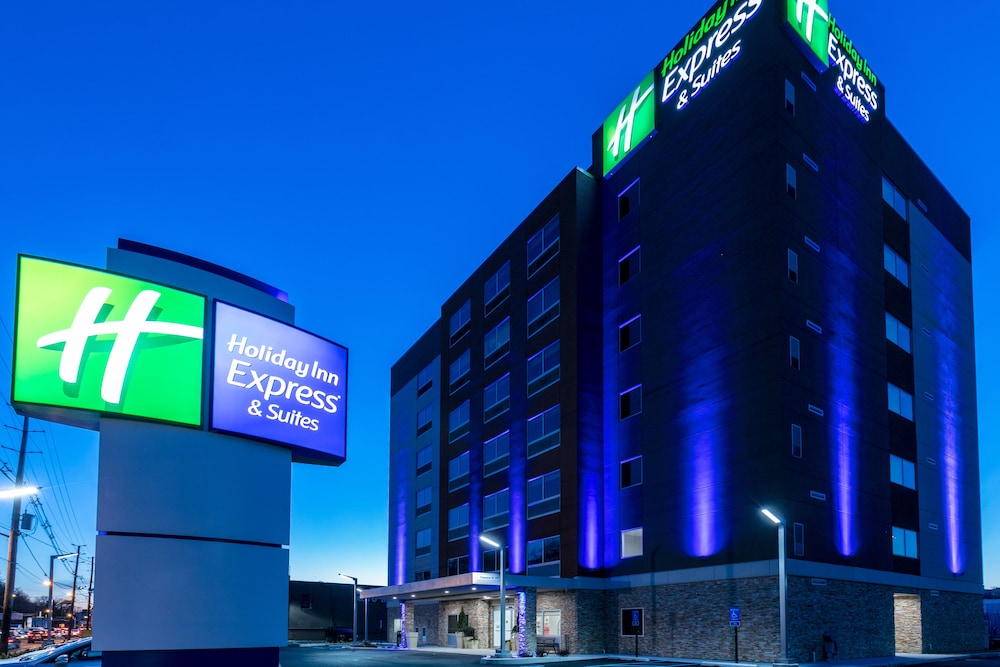 Holiday Inn Express & Suites Jersey City North Hoboken by IHG - photo 2