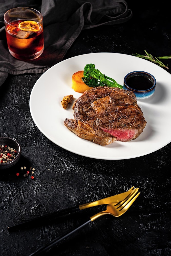 מזון ומשקאות