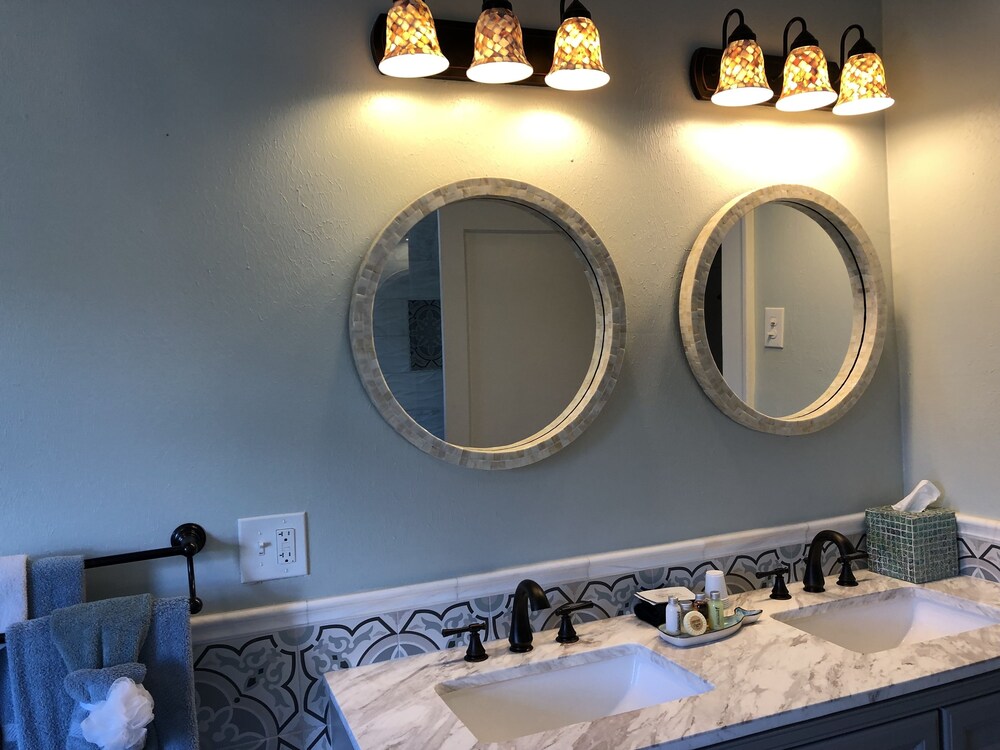 Avenue O Bed & Breakfast - photo 27