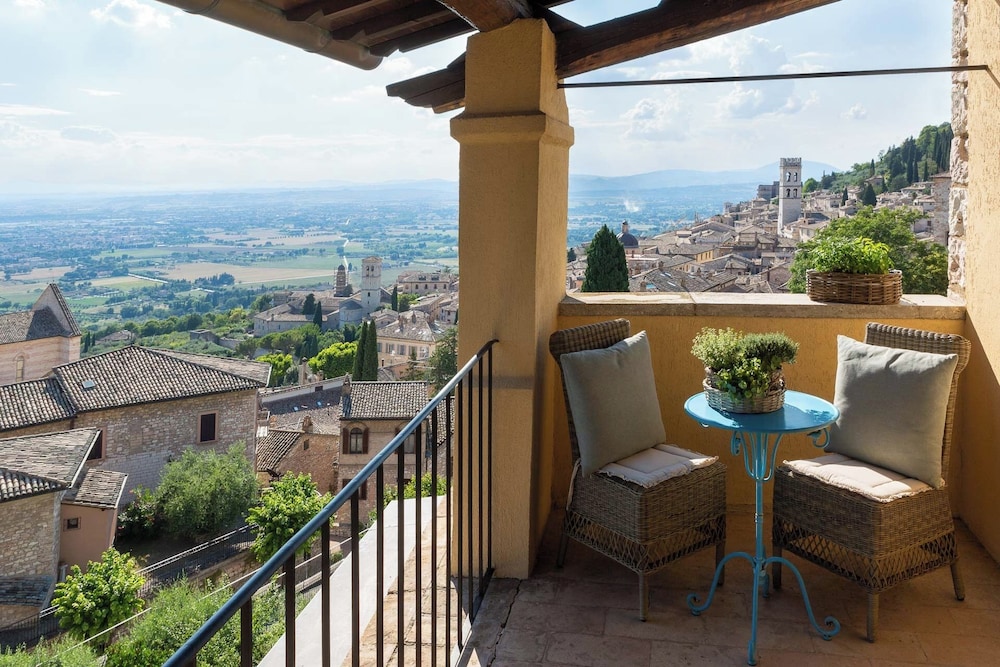 Hotel Ideale - carbon neutral hotel in Assisi