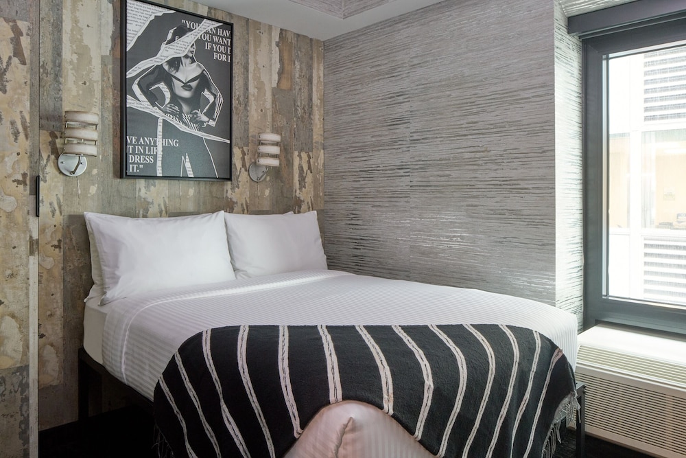 The Fidi Hotel - photo 12