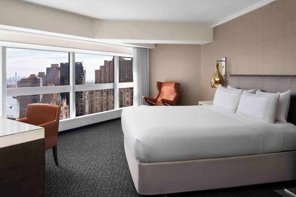 Millennium Hilton New York One UN Plaza - photo 27