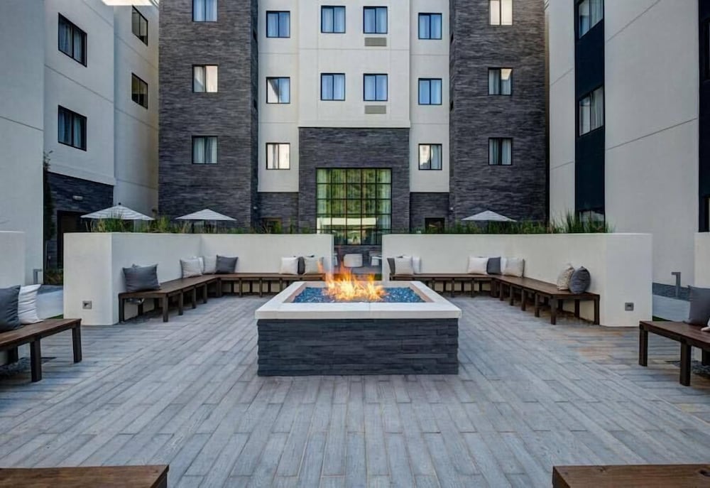 Staybridge Suites Little Rock Medical Center by IHG - photo 45