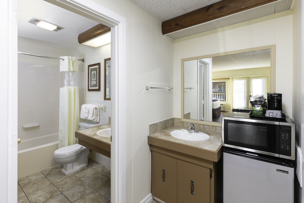 River Terrace Resort & Convention Center - photo 25