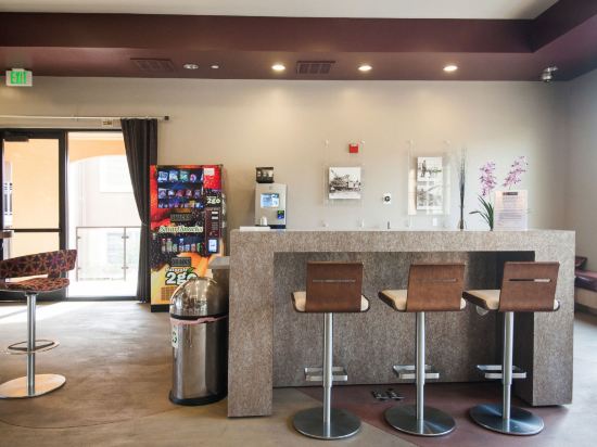 Sunshine Suites at Mission Valley - photo 4
