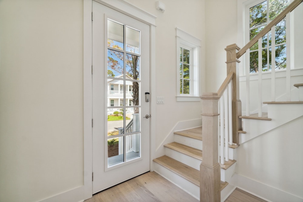 30A Beach House Harlies House by PHG — 4-Star Luxury Hotel in Panama City Beach, United States