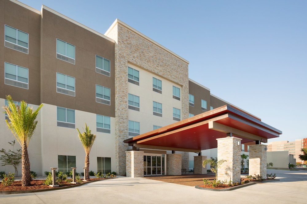Holiday Inn Express & Suites McAllen Medical Center Area by IHG - carbon neutral hotel in Mcallen