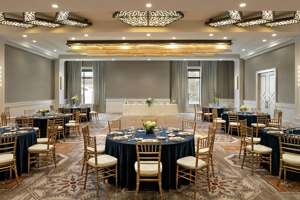 The Harpeth Franklin Downtown Curio Collection by Hilton - photo 95