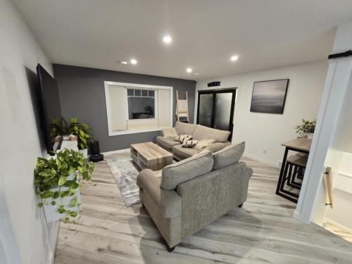 Cozy 2 in Regina, Canada