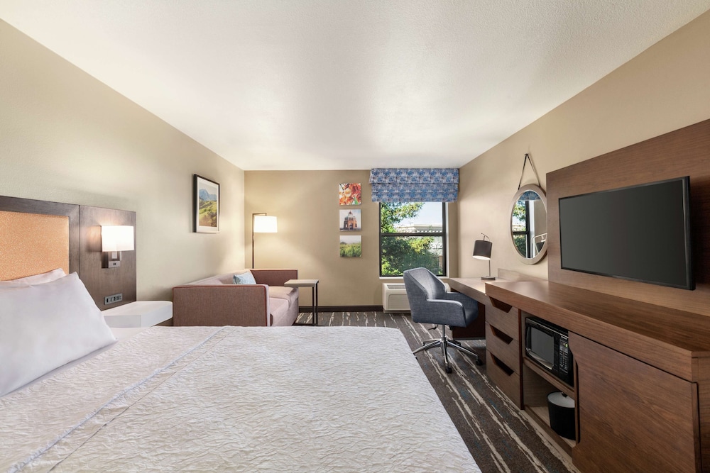 Hampton Inn Tracy - featured photo