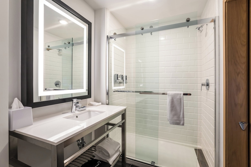 Four Points By Sheraton Elkhart - photo 32