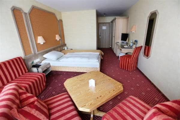 Ringhotel Die Krone — Schwaebisch Hall — photo 4