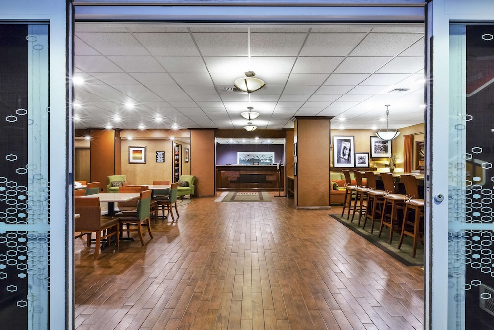 Hampton Inn Idaho Falls At the Mall - photo 4